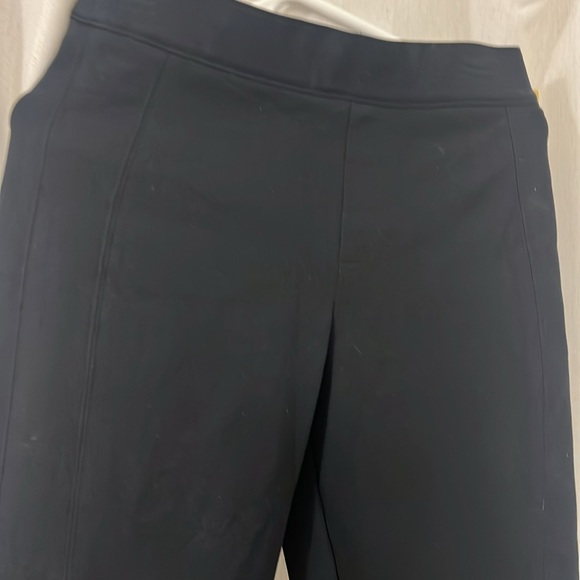 Spanx leggings, size M - Picture 2 of 4